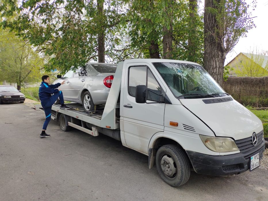 Эвакуатор 24/7 горячая линия. Эвакуатор