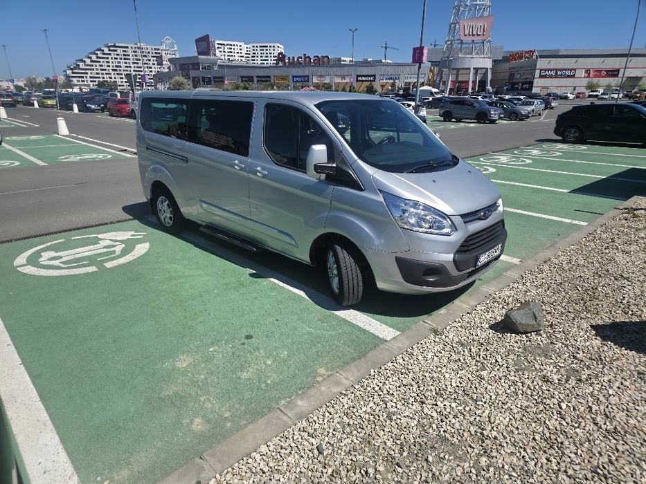 Ford tourneo custom 8+1