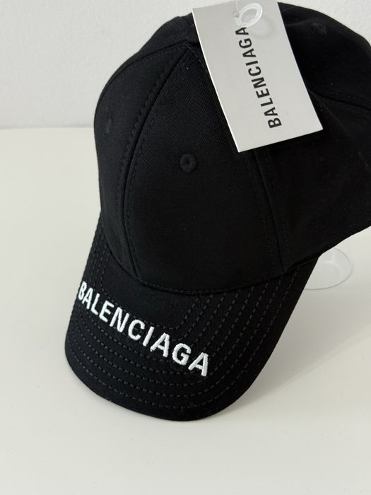 Sapca BALENCIAGA super calitate
