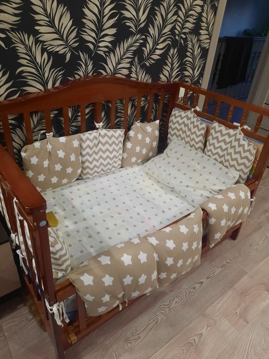 Продам детскую кроватку