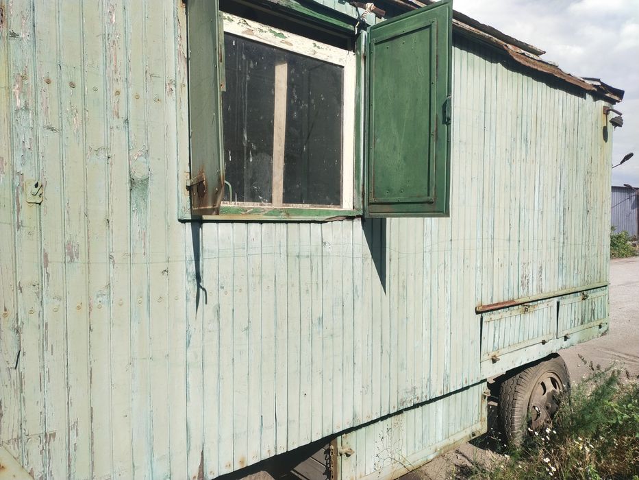 Ретро фургон за продажба