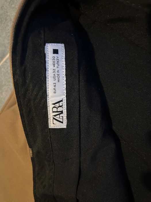 Pantaloni Zara stofa barbati marime 42