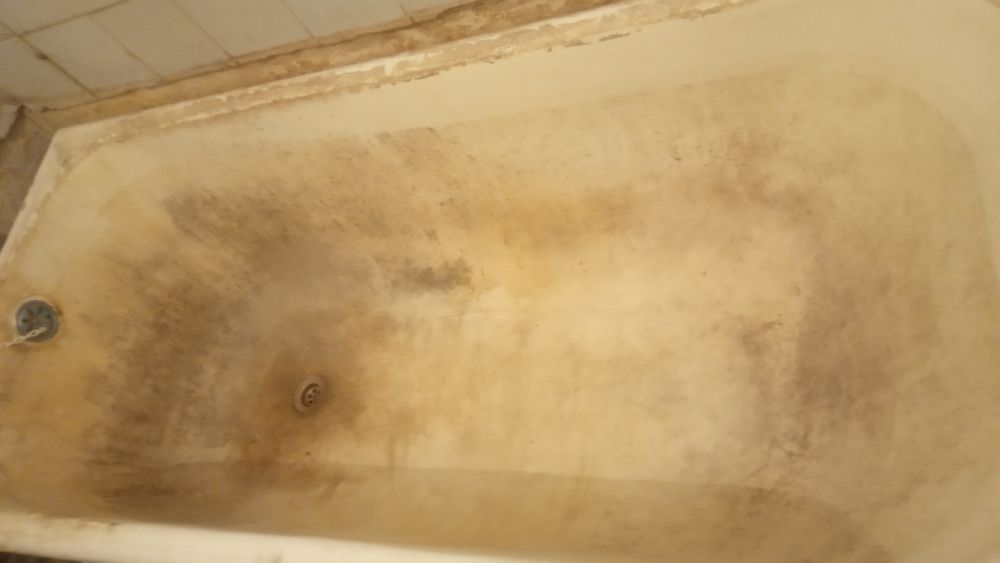 Реставрация ванн эмаллировкой и наливным акрилом.