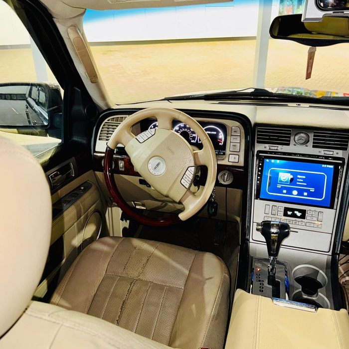 Продам Lincoln Navigator