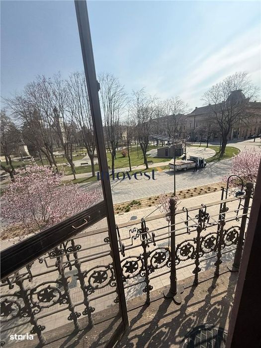 De inchiriat: Apartament cu 3 camere in zona Ultracentral