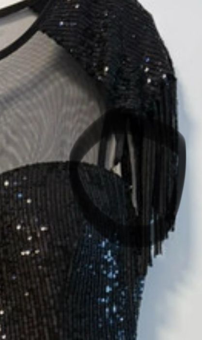 Rochie midi cu paiete negre