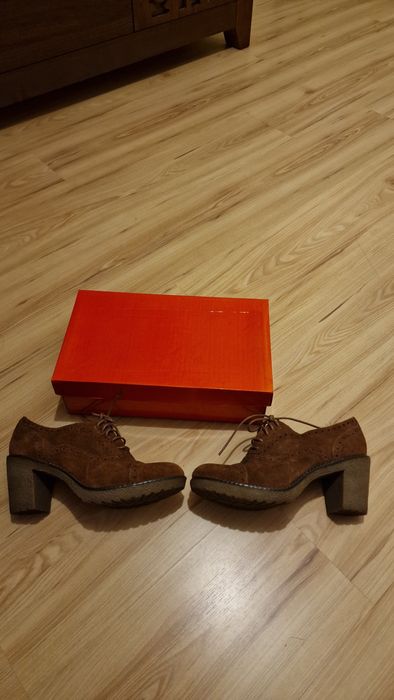 Botine cu sireturi, piele intoarsa, Jante D, Germania, 38, nepurtate