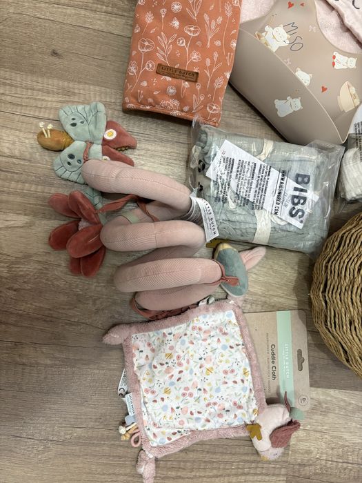 Bibs Little Dutch играчка спирала пелени хавлия лигавник органайзер за памперси дуду