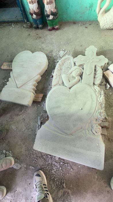 Capce gard stalpi beton cruci