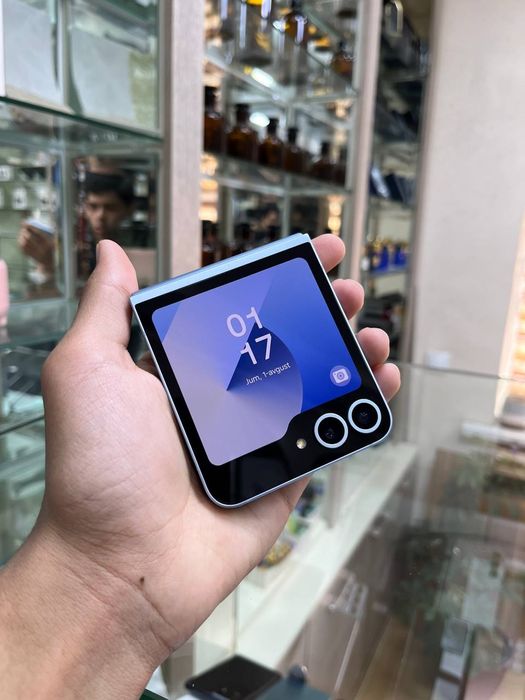 Samsung galaxy z flip 6 5G 12/256gb