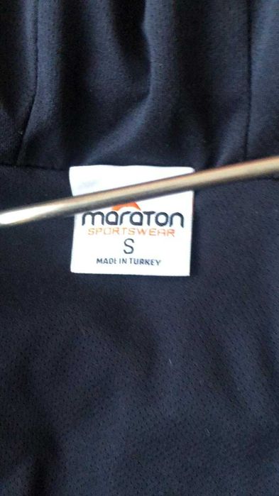 Ветровка Maraton с капюшоном