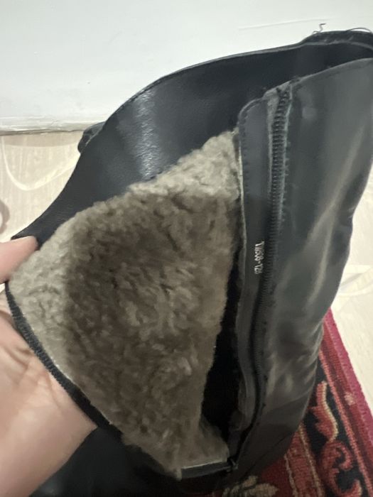 Продам натуральный зимний сапоги