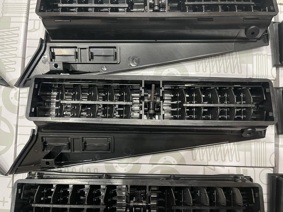 Середна конзола за парно мерцедес w201