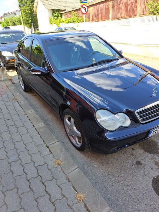 MERCEDES-BENZ C-Class 2002 — imagine 4
