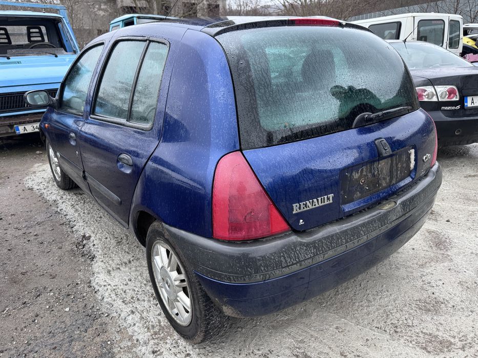 Рено Клио 1.6и 90кс 1999г На Части