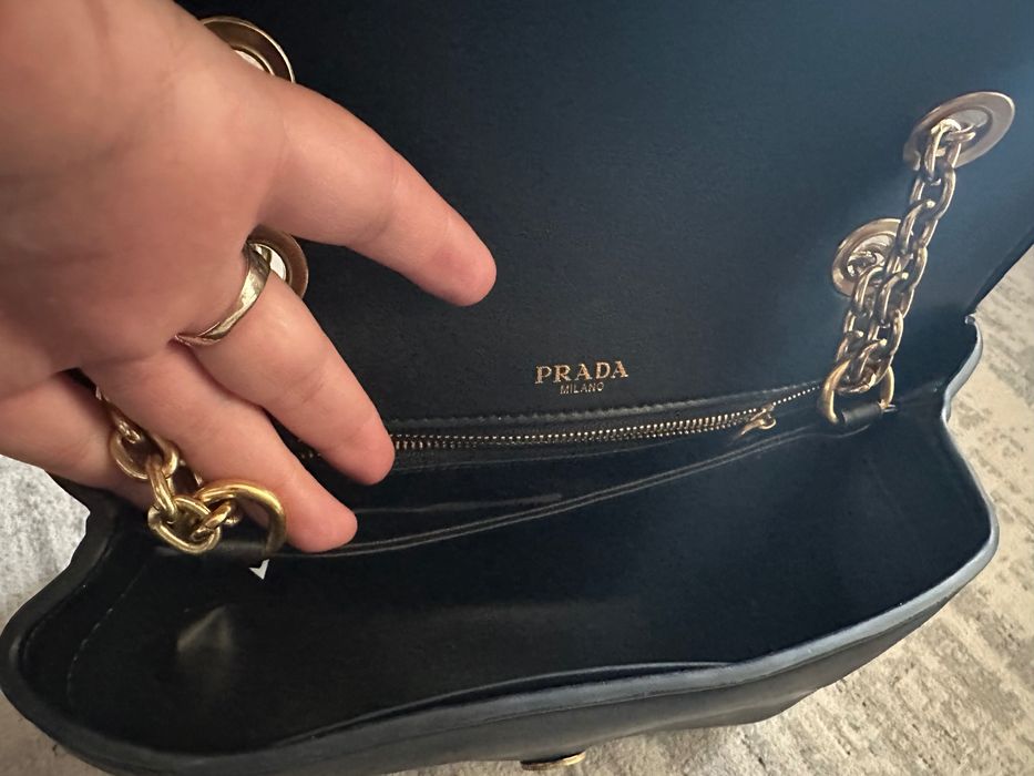 Сумка PRADA кожа за 10тщ