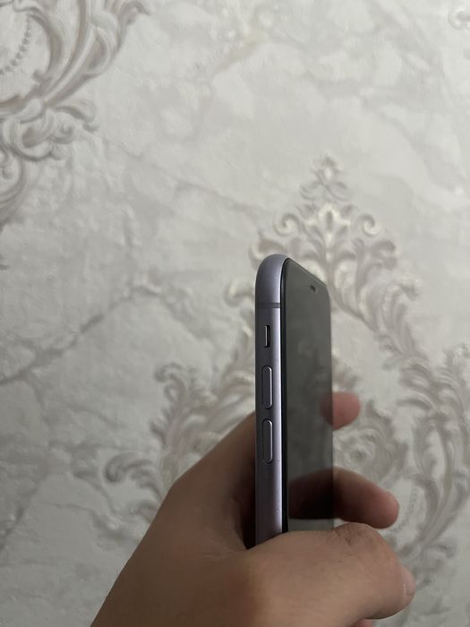 Iphone 11 128gb продам