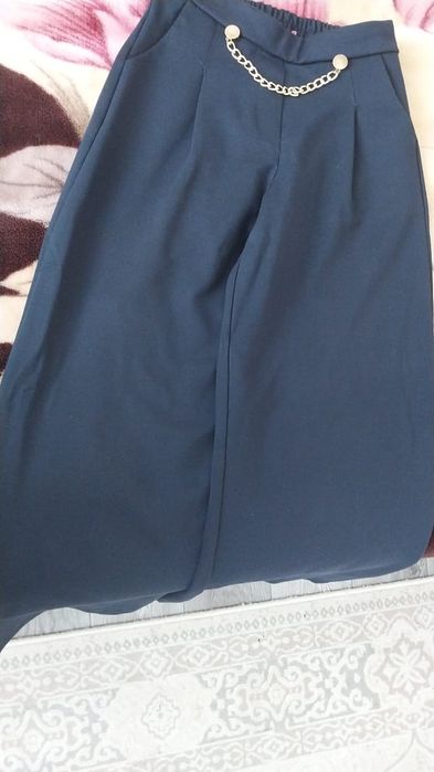 Кюлоты школьные.