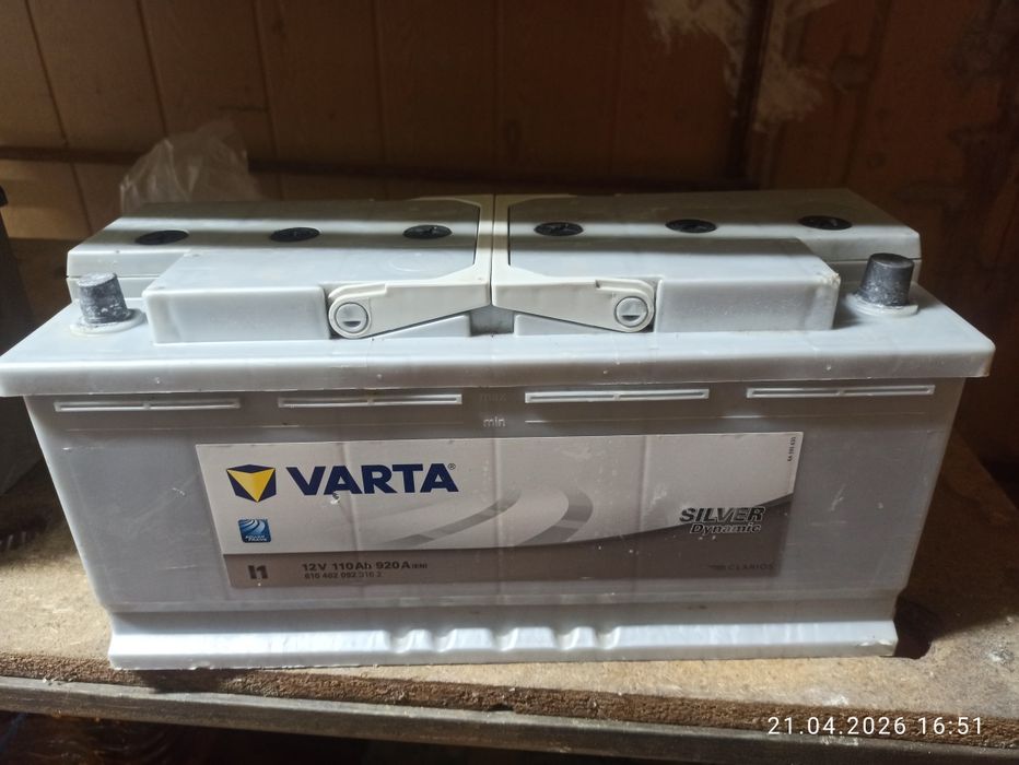 Аккумулятор Varta 110a