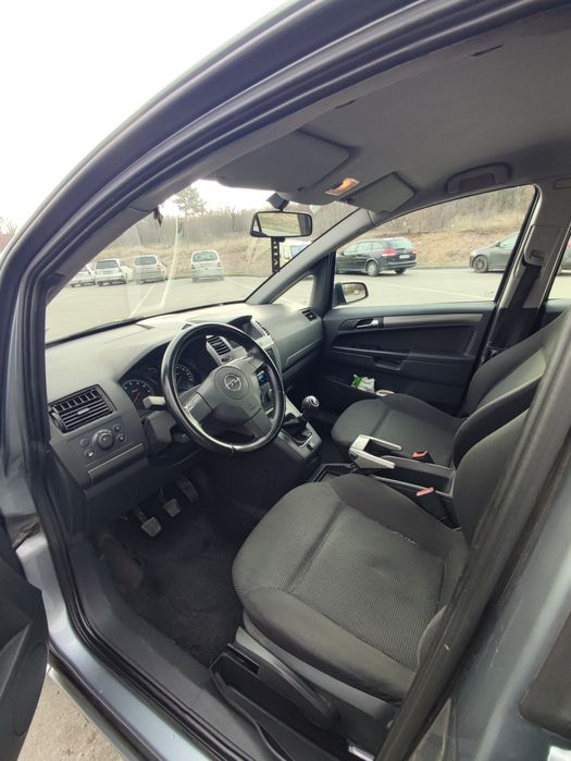 Опел Зафира Б 1.6