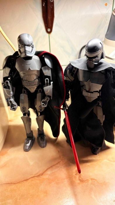 LEGO Star Wars Captain Phasma + Kylo Ren – seturi originale
