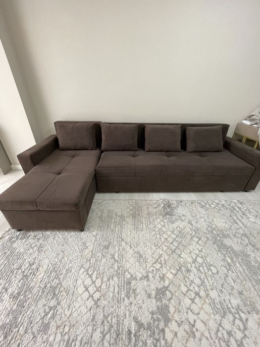 Продам диван б/у , длина 3,5