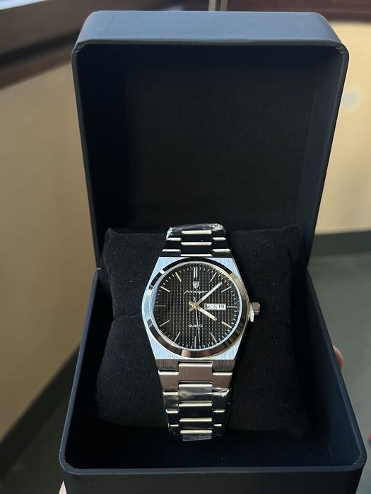 Елегантен мъжки часовник POEDAGAR