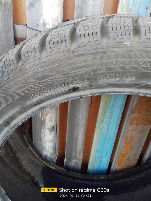 Продам зимний болон с шипами