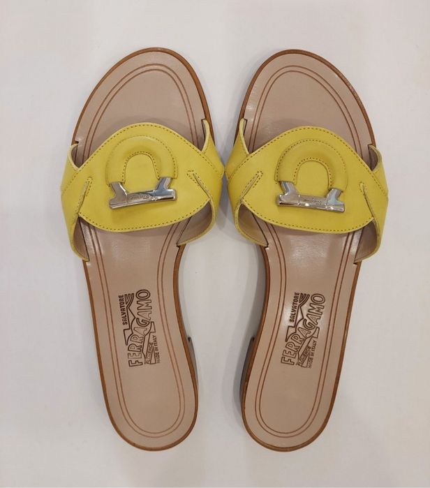 Женские шлёпанцы Salvatore Ferragamo, новые