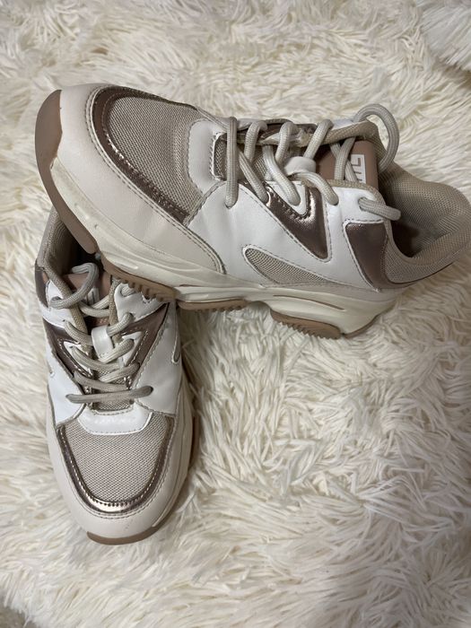 Маратонки Steve Madden + подарък