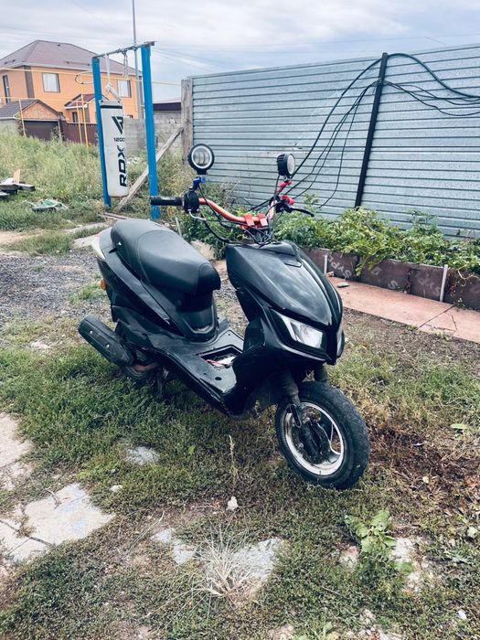 Продам мопед м8 .