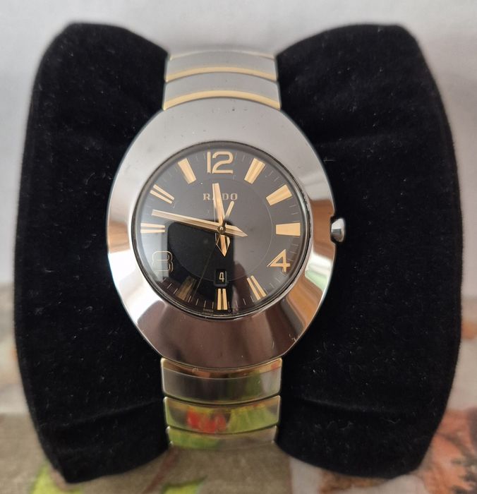 Продам Швейцарские часы RADO.