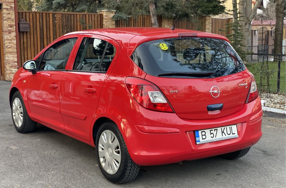 Opel Corsa D - EURO 4 Doar 80.000KM