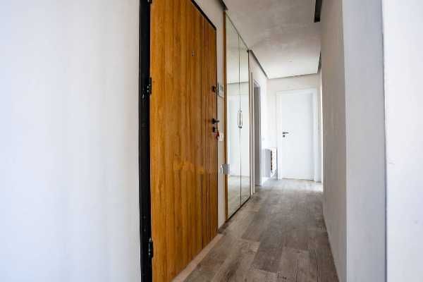 Дава се под наем Тристаен апартамент в Пловдив, Младежки Хълм - 126 кв.м за 330000 € - Снимка #1