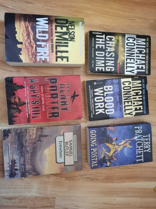 Книги на английски език