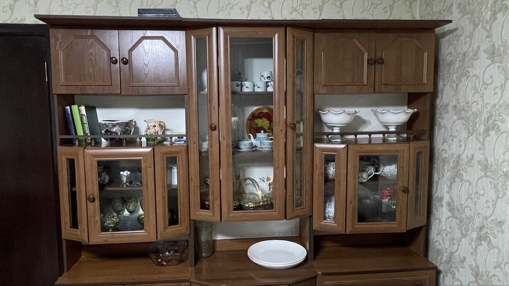 Стенка горка для посуды