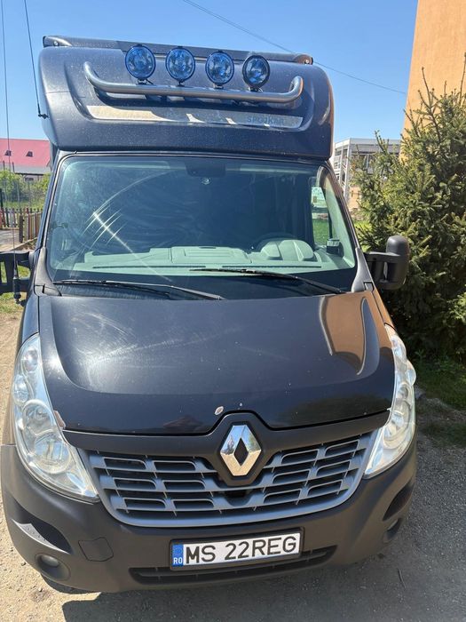 Renault Master TwinCab