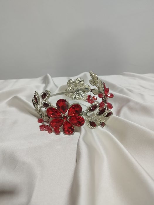 Zargarlik Diadema yangi, qo'l mehnati, ishonchli, hech qanday aybi yoʻ