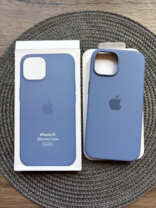 Vand husa iphone 15 originala Apple Magsafe