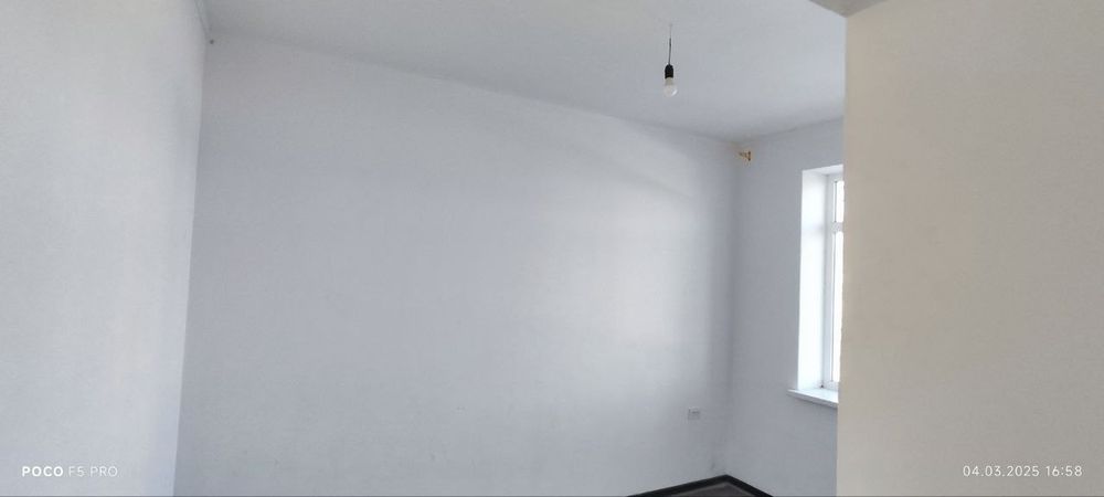 Parkent tumanida koʻp qavatli uy