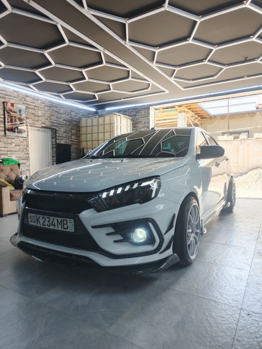 Lada vesta prodam ili sdam v arendu vse voprosi po telefonu