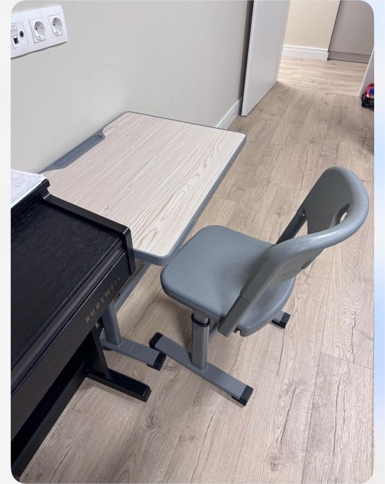 Ергонамичен чин със стол RFG Ergo school