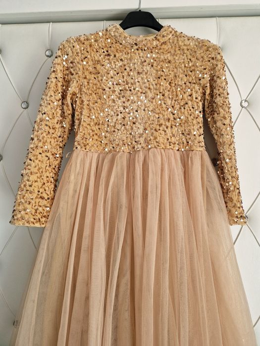 Rochie de ocazie strălucitoare fete