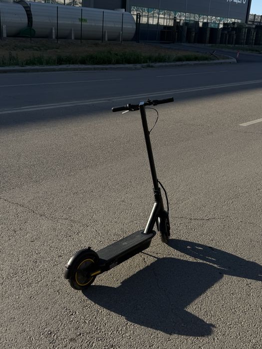 Электросамокат Ninebot KickScooter Max G30P