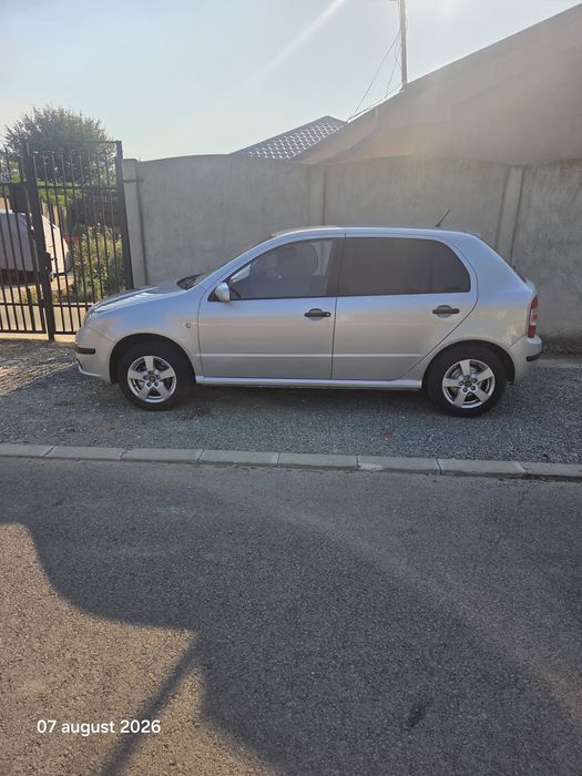 Skoda fabia anul 2006,1.2benzina,euro4