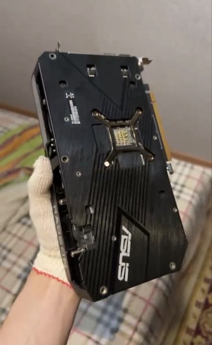Видеокарта Asus RX6600