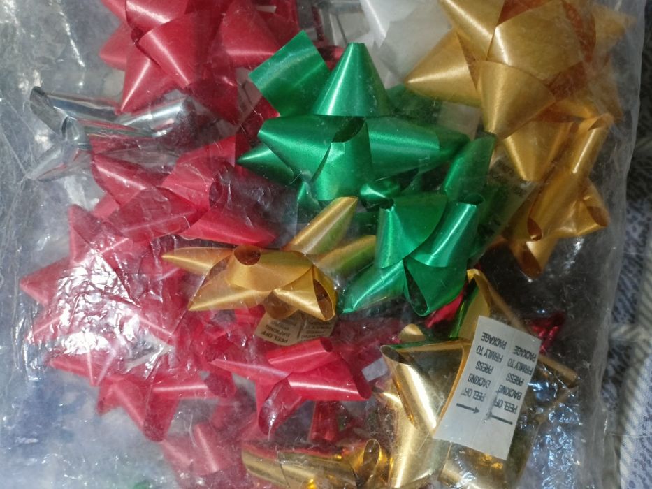 Упаковка бантиков для украшения