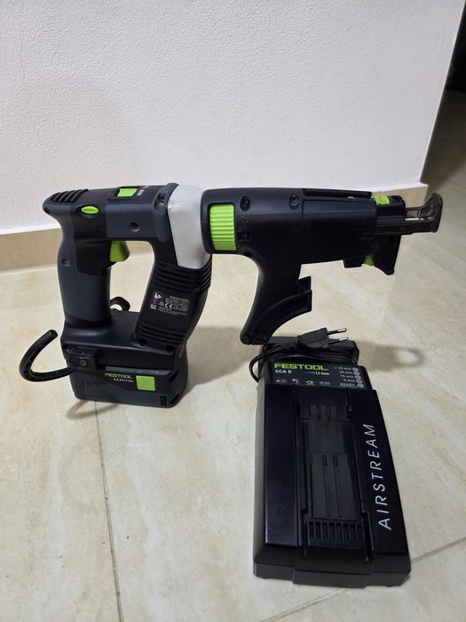 Autofiletanta masina de însurubat Festool DWC 18-4500
