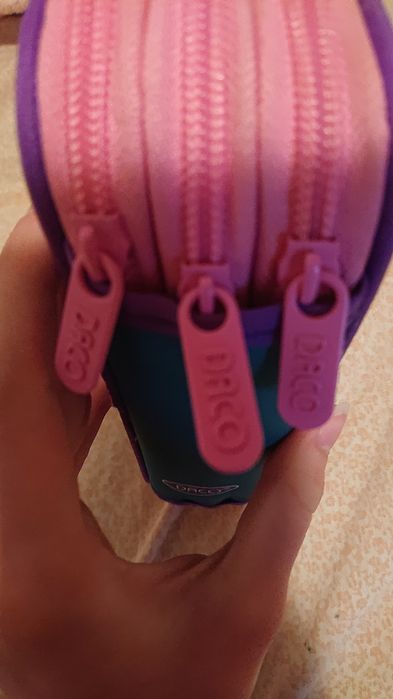 Vând penar DACO/Herlitz