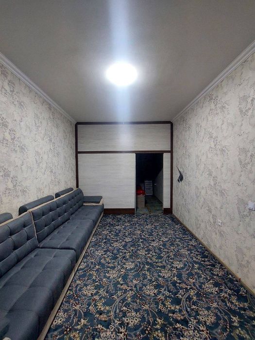 Elabot city  5 dom 4 etajda joylashgan kvartira Sotiladi,